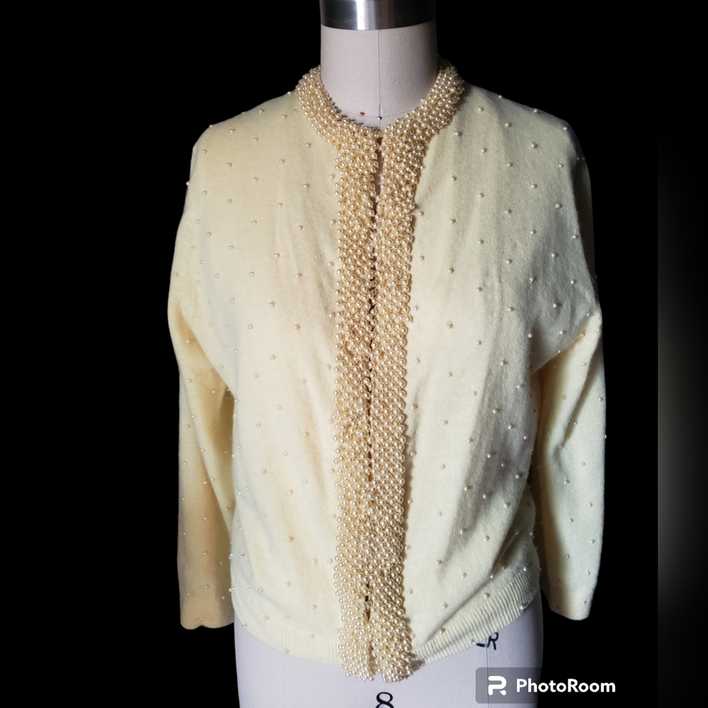 1960's hong kong beaded pearl Cardigan medium large